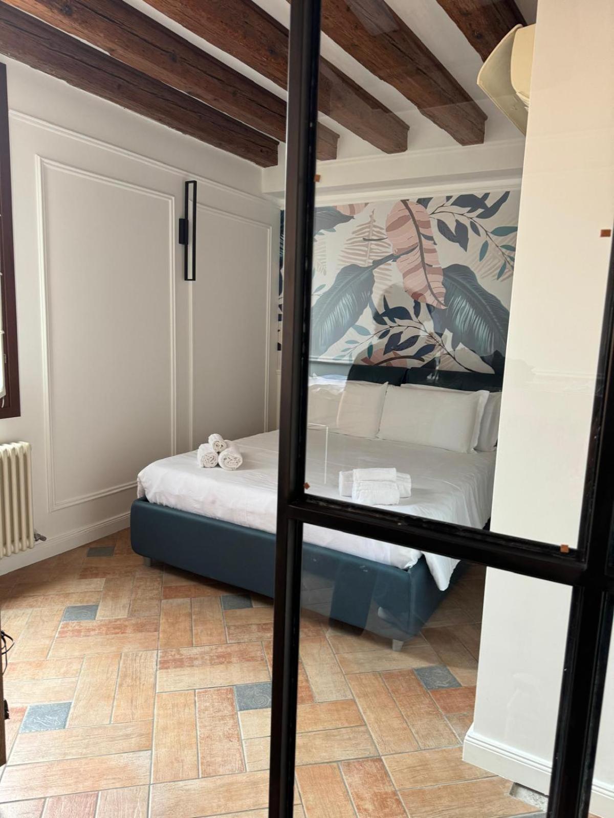 Locanda Ca' Leon Венеция Екстериор снимка