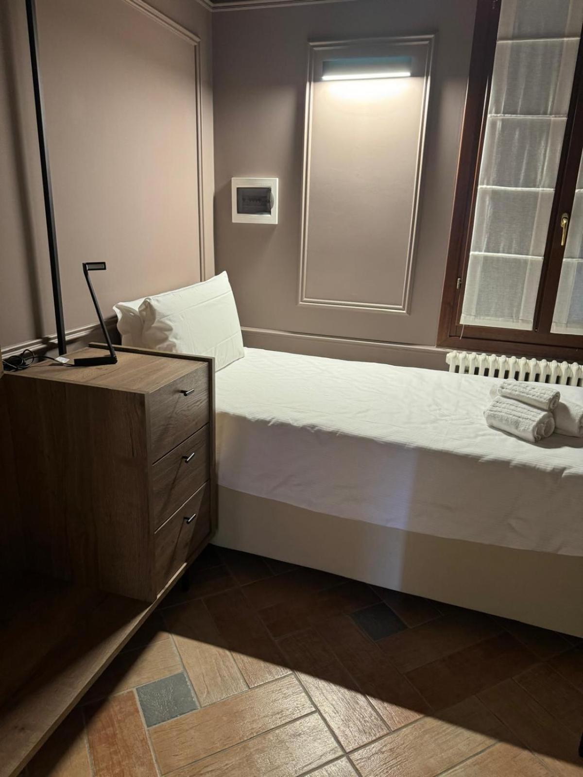 Locanda Ca' Leon Венеция Екстериор снимка